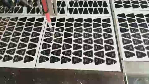 視覺點膠機