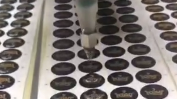 視覺點膠機