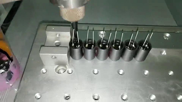 視覺點膠機